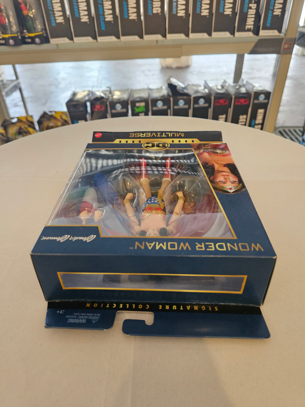 Mattel Signature Collection Wonder Woman Lynda Carter
