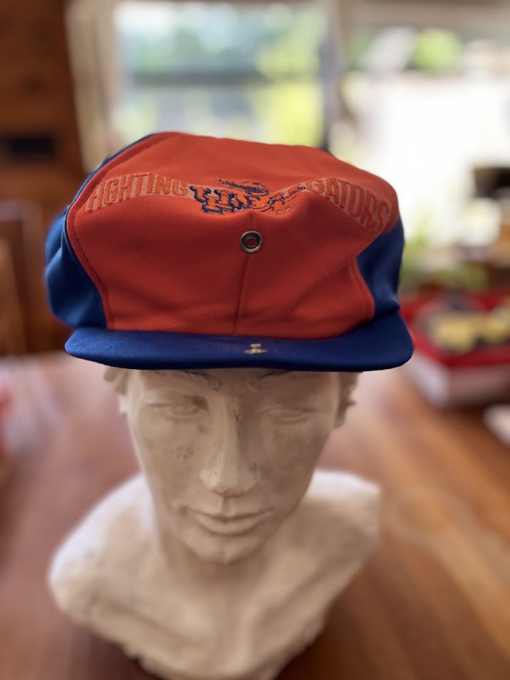 Fighting Gators newsboy cap, front panel close