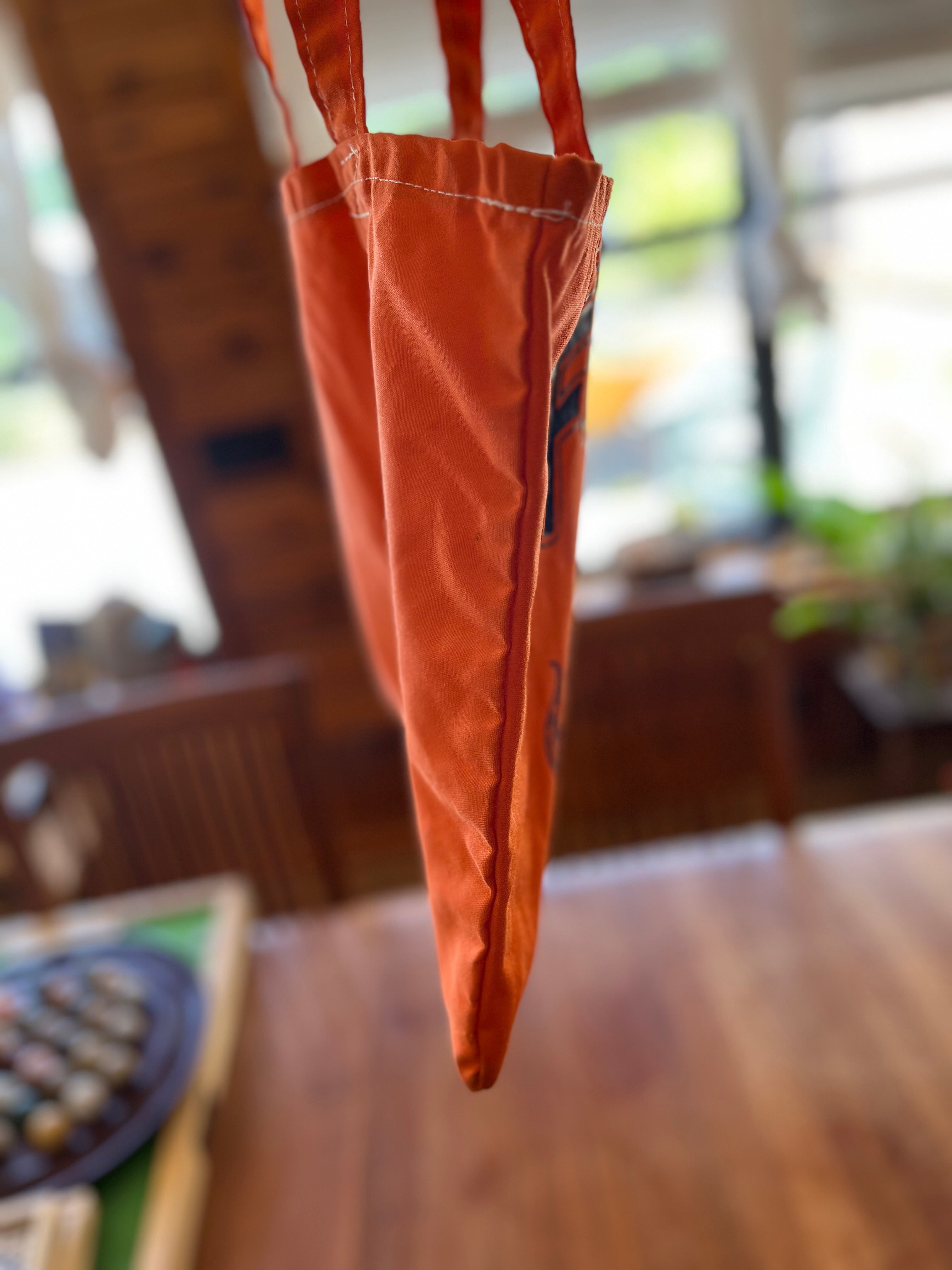 Orange Florida Gators tote hanging, side view